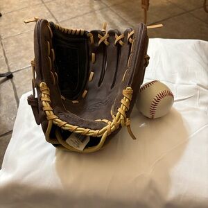 Rawlings Brown and Tan Baseball Glove